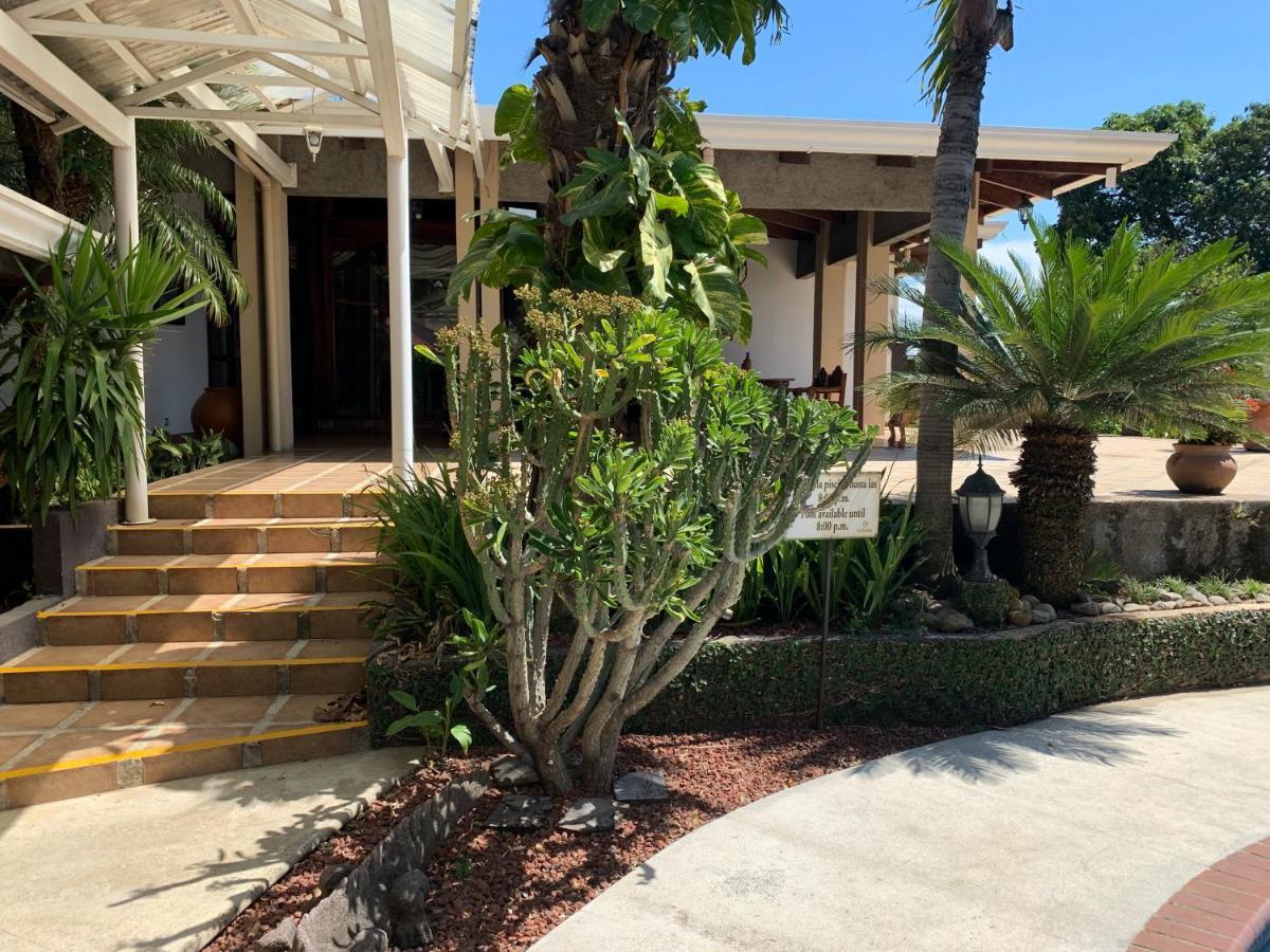 La Riviera Hotel San Antonio De Belen Exterior photo