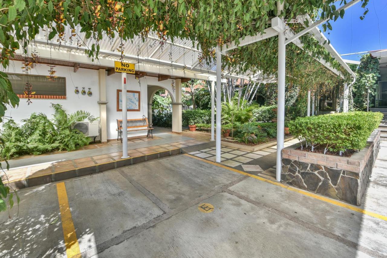 La Riviera Hotel San Antonio De Belen Exterior photo
